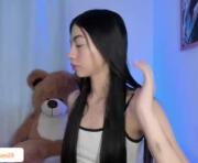 alannah_'s cam on Cam33 Girls