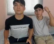 andyy_big_cock's cam on 1HandChat Couples