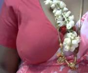 tamil_rathi9's cam on 1HandChat Girls