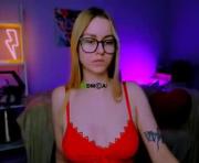 Erin_terin's cam on IamPrivate Cams