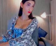 Lily_cash1's cam on XCamSite