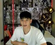 lucian_mael_'s cam on Cam33