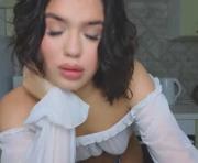 Mia__lunaa's cam on Cam33