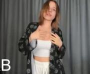 Mililove12's cam on Cam33 Girls