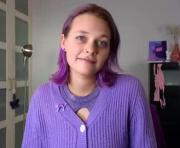 New_purple's cam on Cam33 Girls