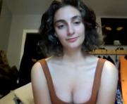 Okkatie's cam on Cam33 Girls