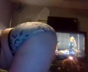 Redheadslutwife8803's cam on Cam33