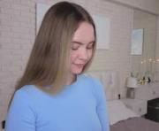 Ruta_meow's cam on 1HandChat