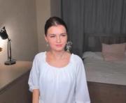 Synne_glows's cam on Cam33