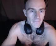 Tayls4255's cam on 1HandChat