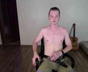 Alex-ov's cam on One Hand Chat