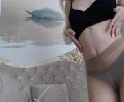 alinalisa69's cam on One Hand Chat