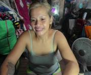 athenamoran's cam on One Hand Chat