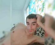 Danyaaaaaa1's cam on One Hand Chat