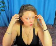 Jessicafoxie's cam on One Hand Chat