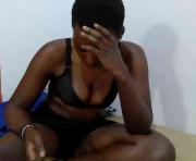 luckyshee14's cam on One Hand Chat