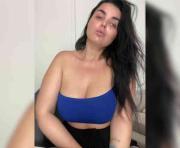 Lyalya_nastya's cam on One Hand Chat