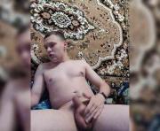 Youngsex2004's cam on One Hand Chat